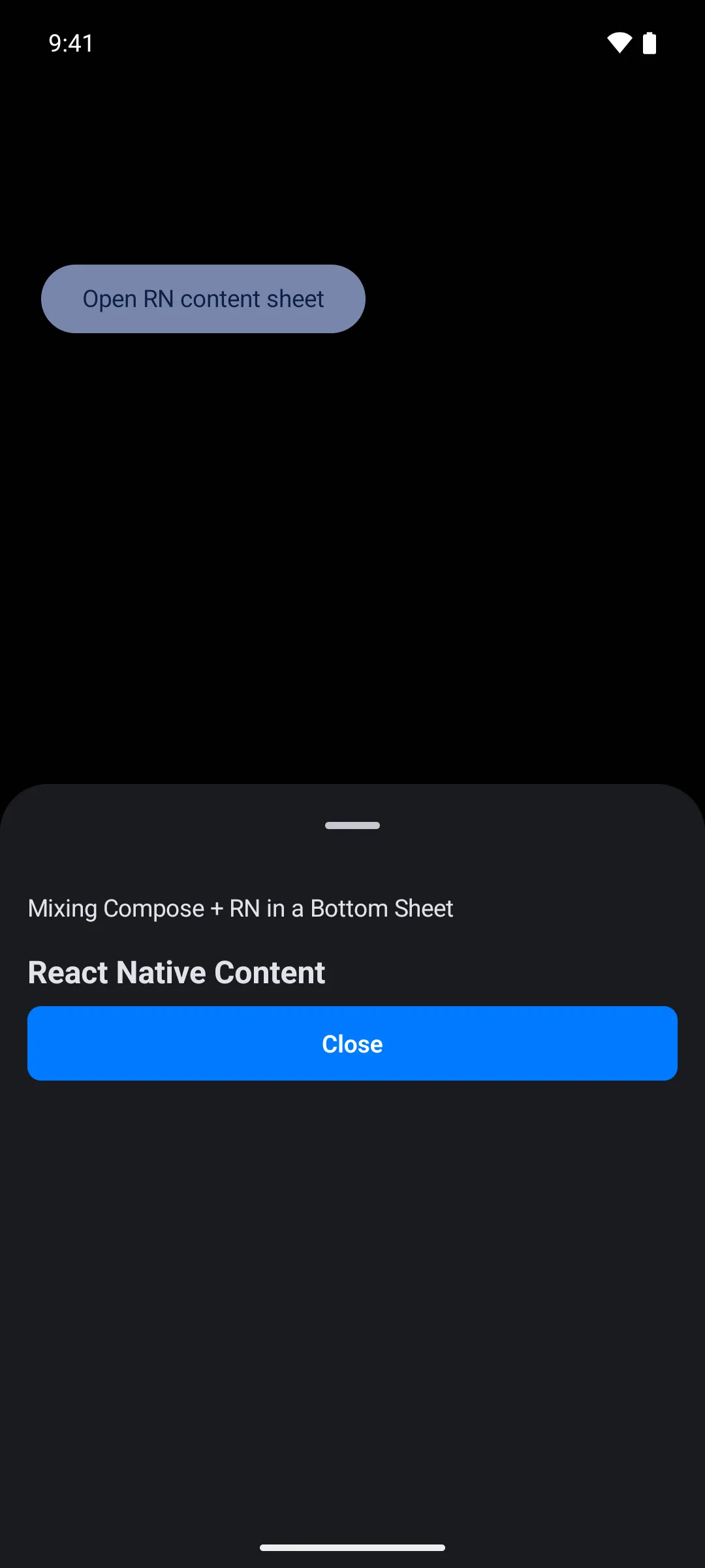 一个底部弹窗，其中混合显示了 Compose 标签以及 React Native 标题和蓝色关闭按钮