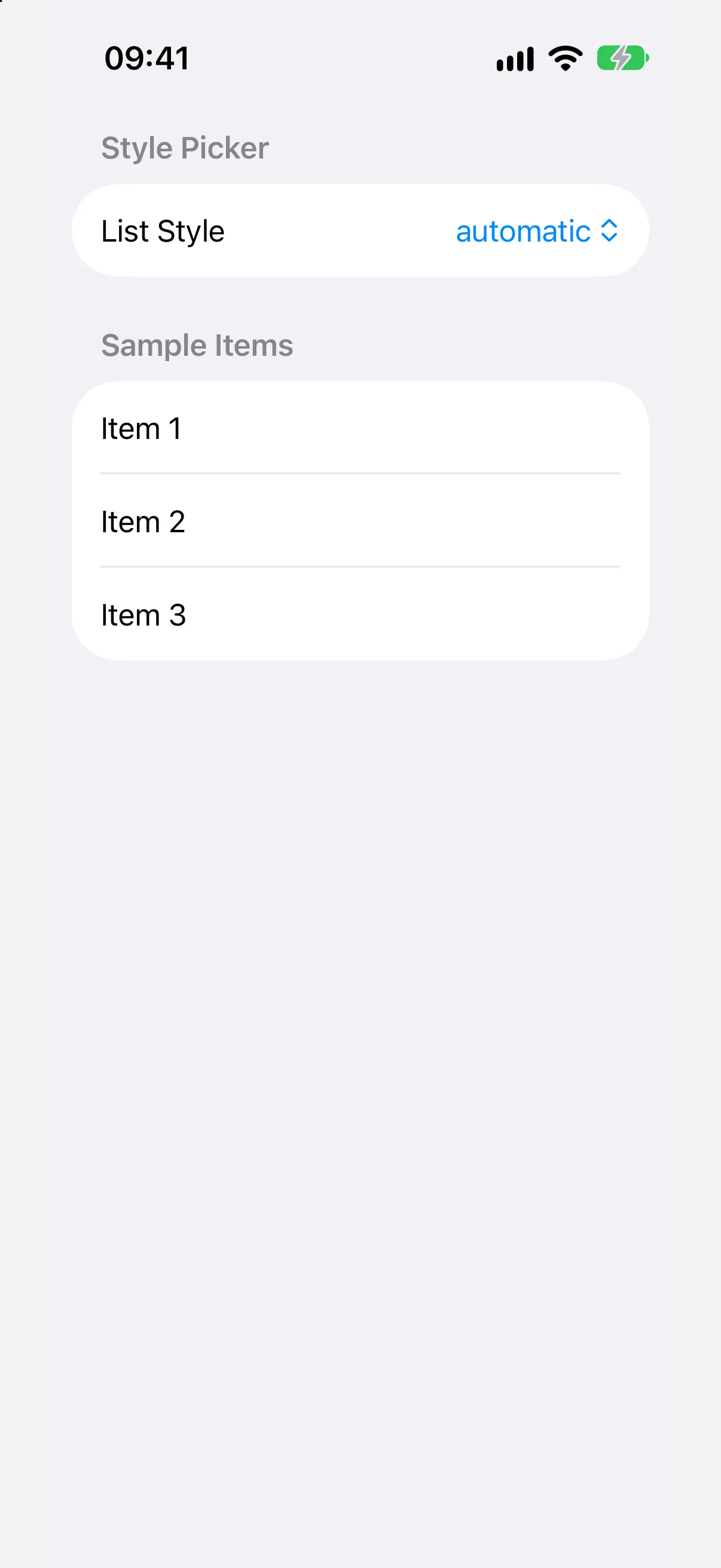 一个列表，包含一个设为 automatic 的 List Style 菜单选择器和三个示例项目