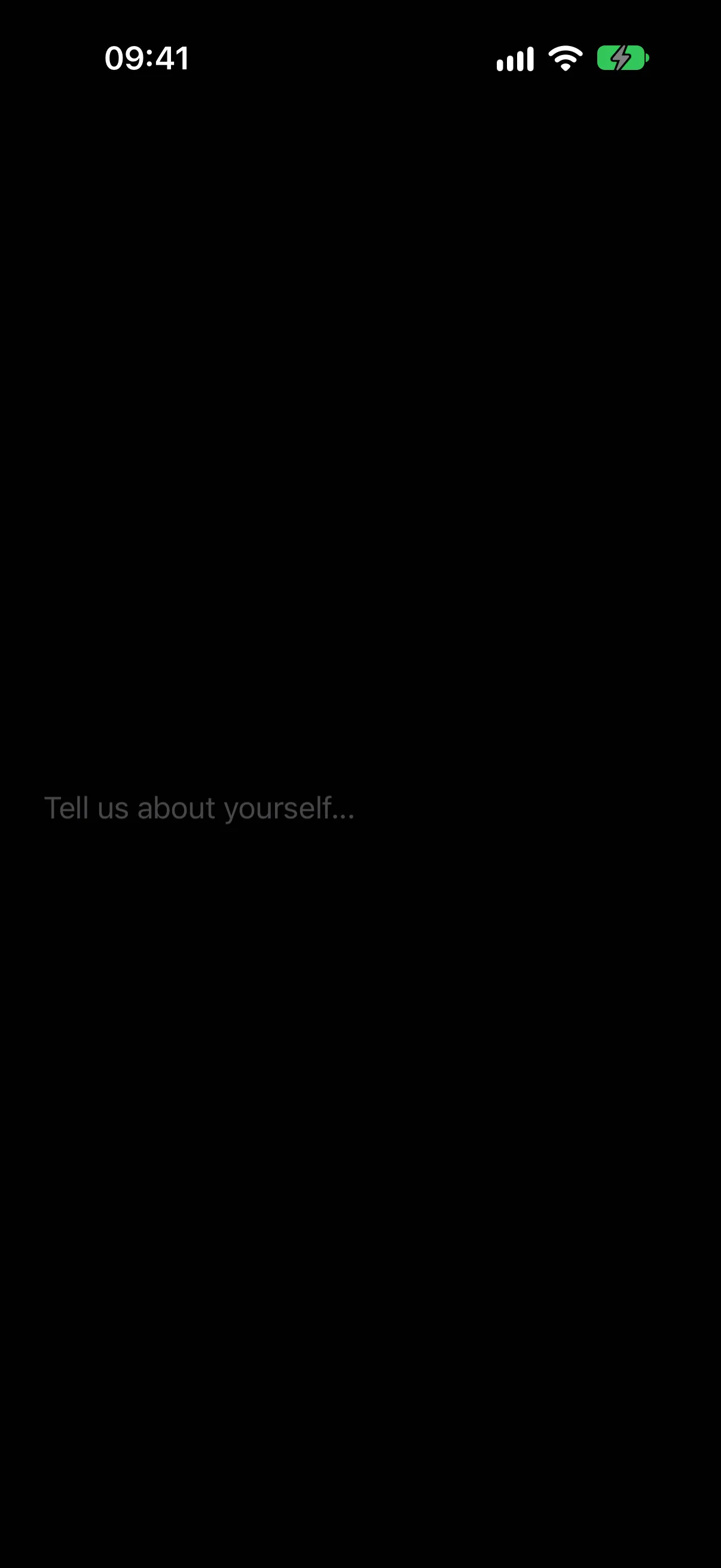 显示占位符 Tell us about yourself 的空多行文本输入框